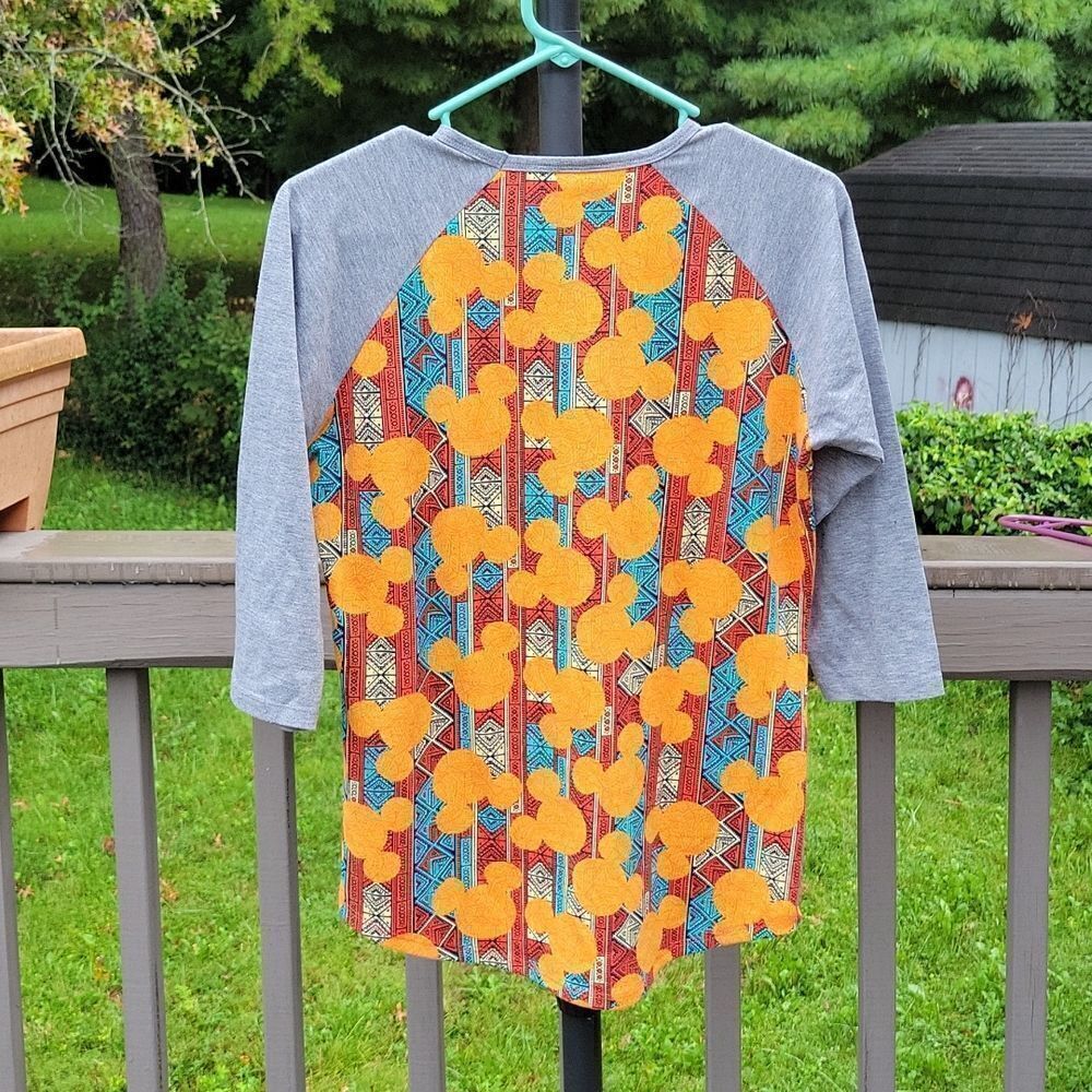 Lularoe
Disney shirt   - Picture 6 of 6